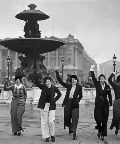 Beautiful Ladies In Paris 1930 paint by numbers